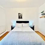 Beautiful Apartment In Paddington