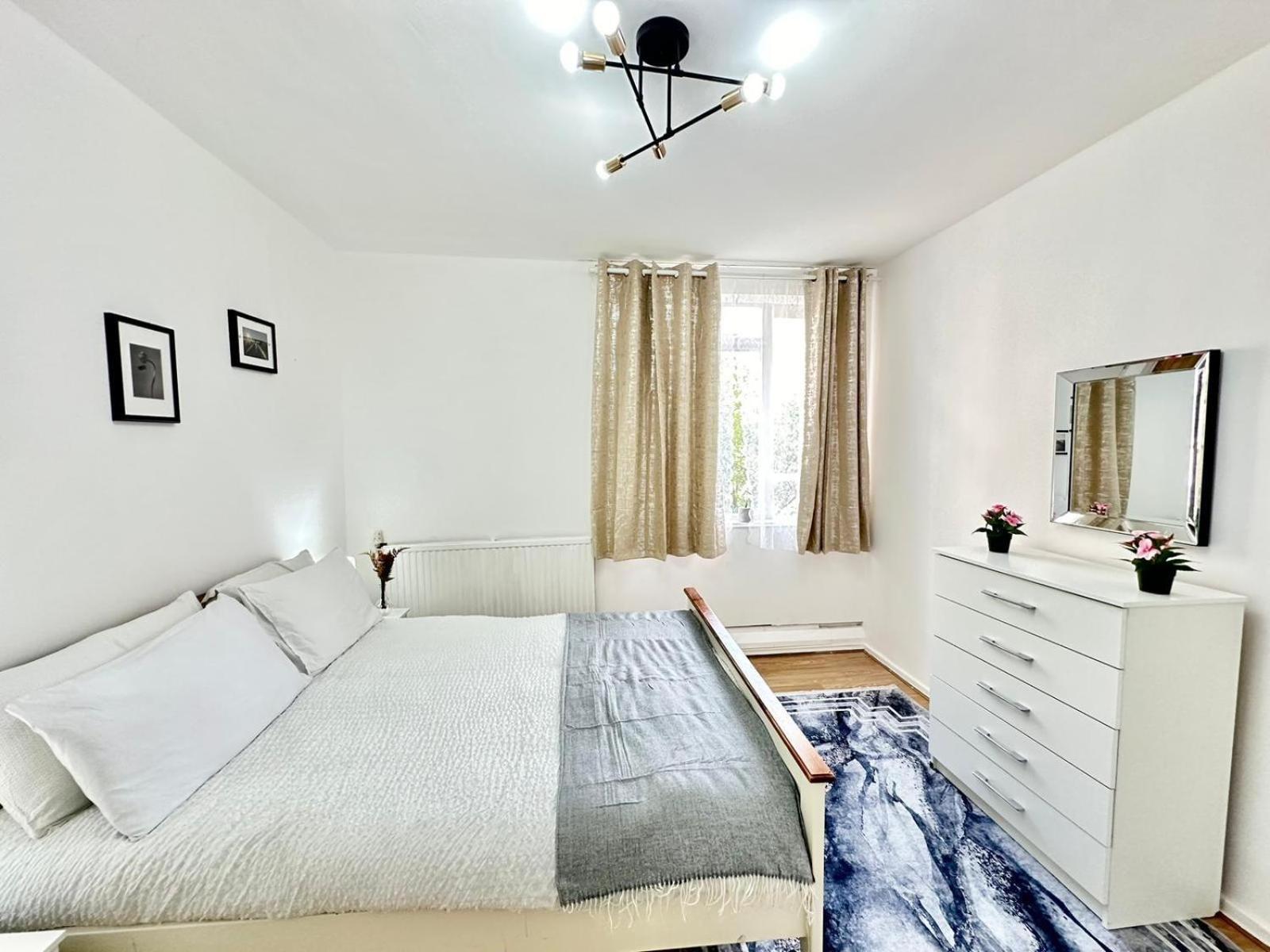 Appartamento Beautiful In Paddington Londra